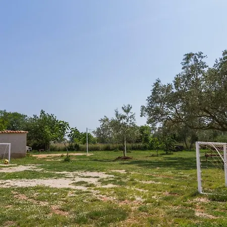 Holiday House Emily With A Pool Σπίτι διακοπών Vodnjan