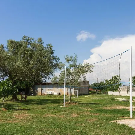 Holiday House Emily With A Pool * Vodnjan
